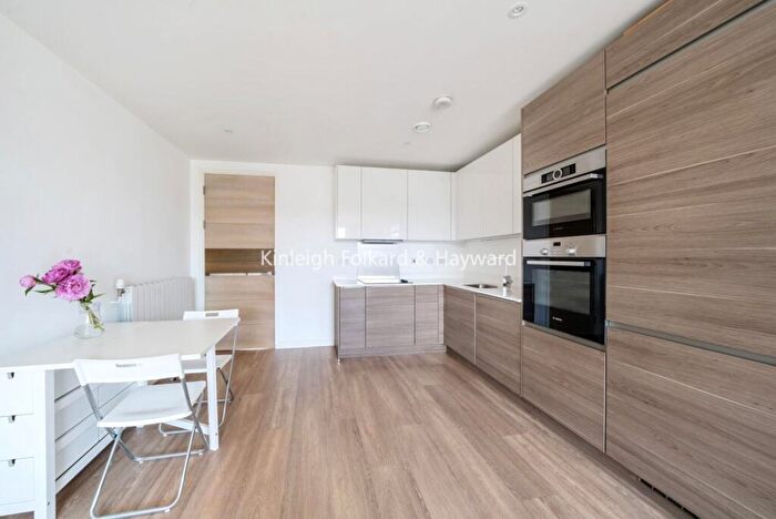 2 Bedroom Flat For Sale In Royal Victoria Garden, London, SE16