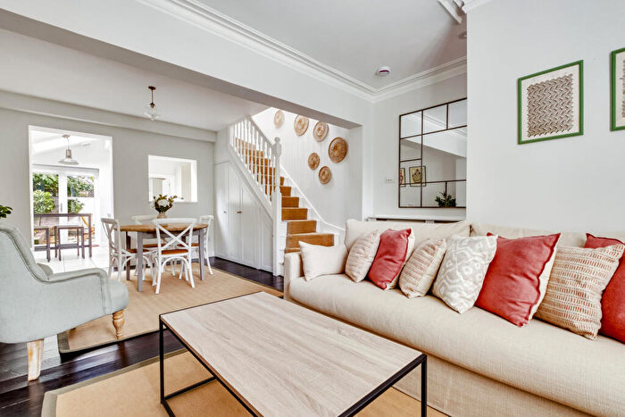 3 Bedroom Terraced House To Rent In Eversleigh Road, The Shaftesbury Estate, SW11