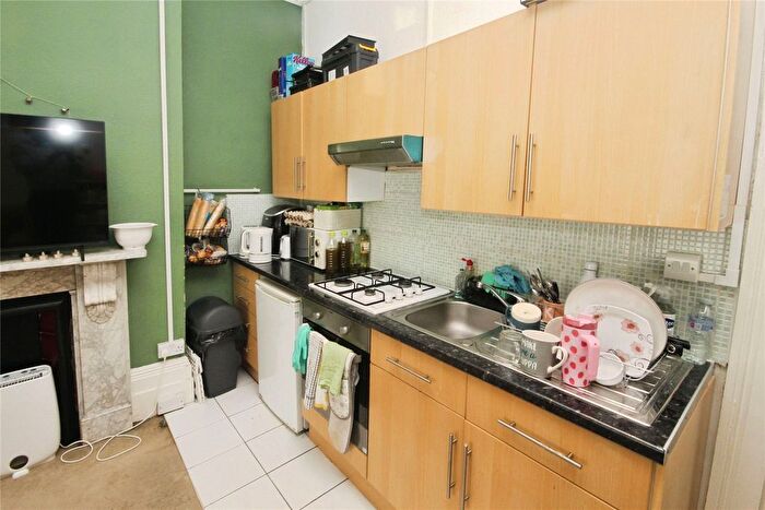 1 Bedroom Flat To Rent In St. Mary's Road, London, SE25