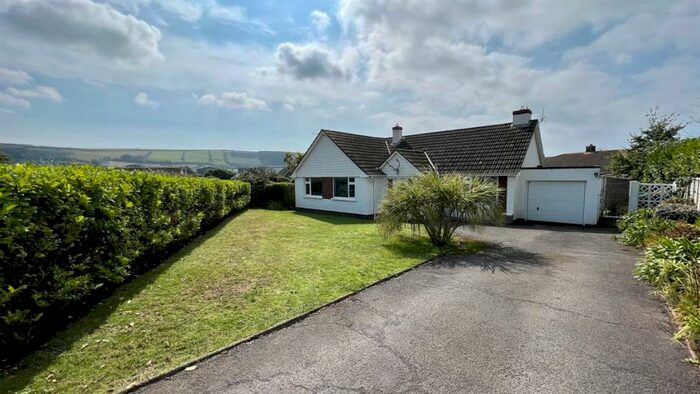4 Bedroom Bungalow For Sale In Croyde, EX33