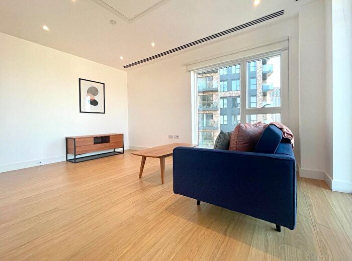 1 Bedroom Apartment To Rent In Cherry Orchard Road, Croydon, London, CR0