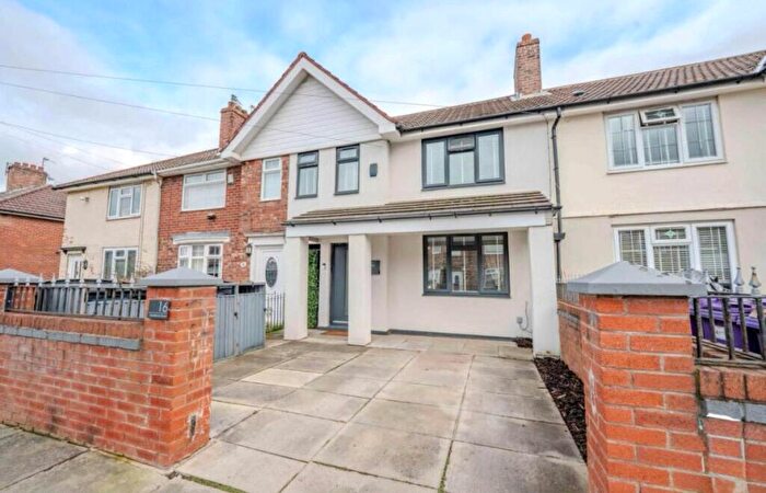 3 Bedroom Terraced House For Sale In Hazelslack Road, Liverpool, Merseyside, L11