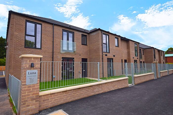 2 Bedroom Flat To Rent In Luna, York, YO31