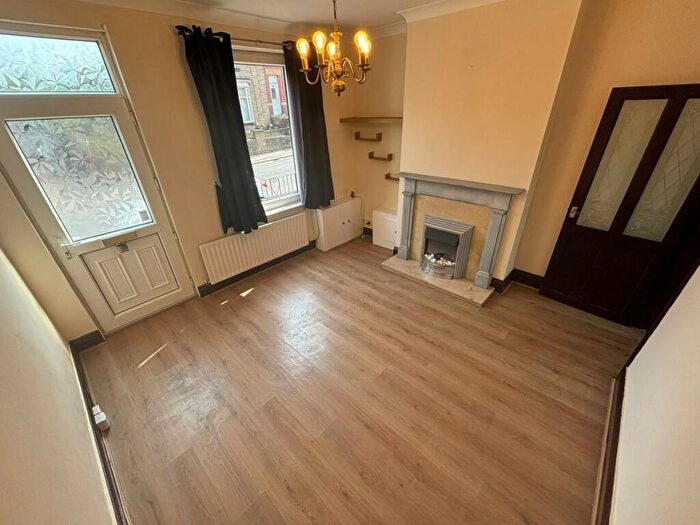 2 Bedroom House To Rent In Hough Lane, Wombwell, S73