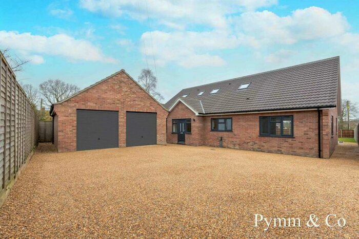 4 Bedroom Detached House For Sale In Greenways Close, Flordon, NR15