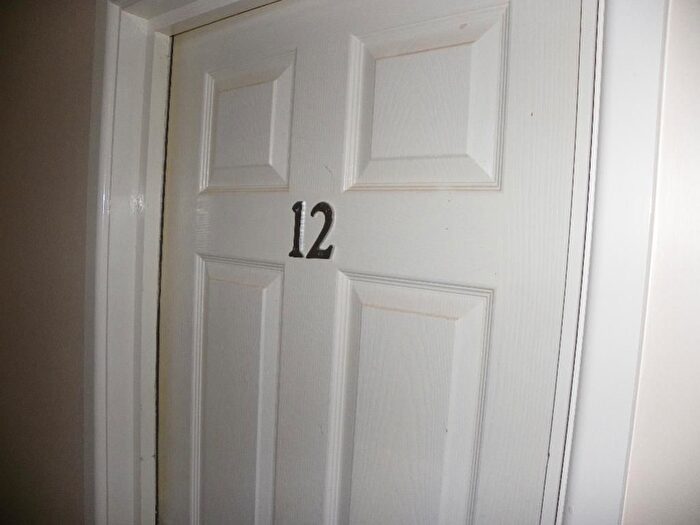 1 Bedroom Studio To Rent In Foleshill Road, Coventry, CV6