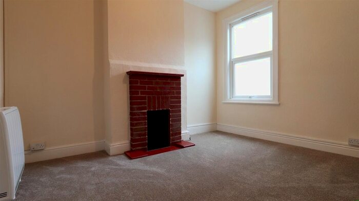 1 Bedroom Flat To Rent In Sackville Street, Reading, Berkshire, RG1