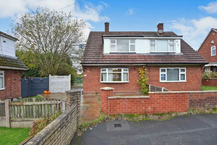 3 Bedroom Semi-Detached House To Rent In Lyne View, Hyde, Cheshire, SK14