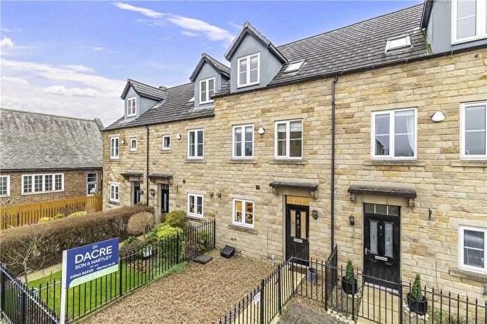 3 Bedroom Town House For Sale In Richard Gossop Court, Burley In Wharfedale, Ilkley, West Yorkshire, LS29