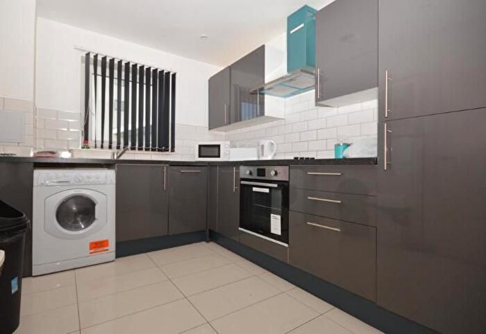 1 Bedroom Flat To Rent In Venus House, Westferry Road, Isle Of Dogs, Canary Wharf, London, E14