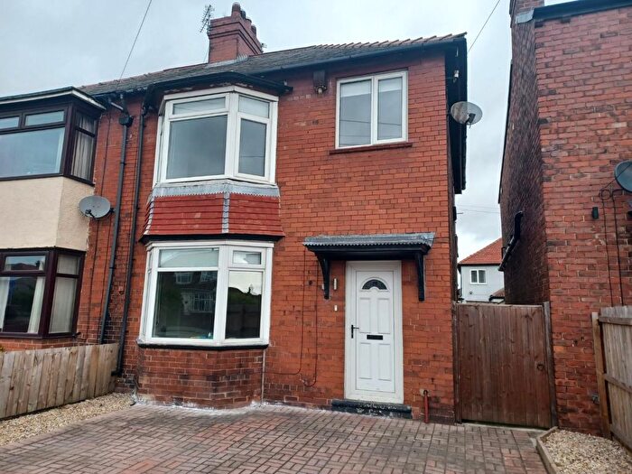 3 Bedroom Semi-Detached House To Rent In Finchale Road, Framwellgate Moor, Durham, DH1