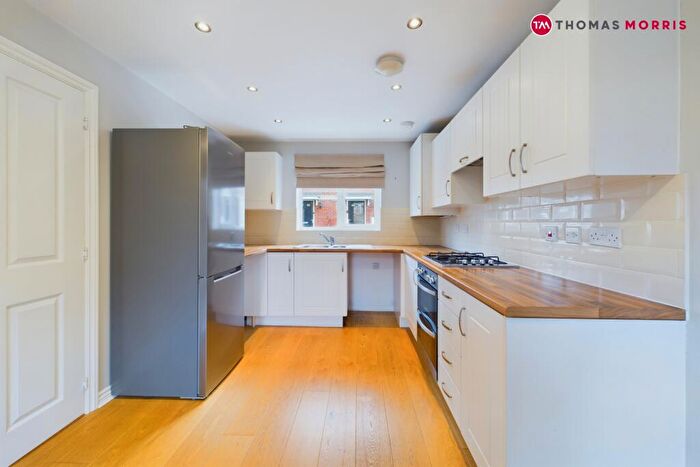 3 Bedroom Detached House To Rent In Evans Grove, Biggleswade, Bedfordshire, SG18