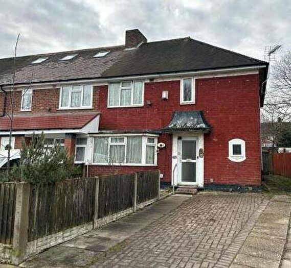 4 Bedroom House To Rent In Meadway, Birmingham, B33