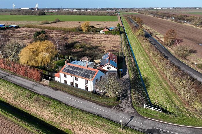 8 Bedroom Detached House For Sale In King John Bank, Walpole St. Andrew, PE14