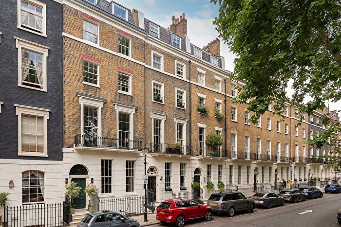 6 Bedroom Terraced House For Sale In Connaught Square, London, W2