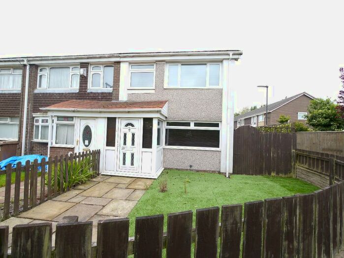 3 Bedroom Semi-Detached House To Rent In Goodwood, Killingworth, Newcastle Upon Tyne, NE12