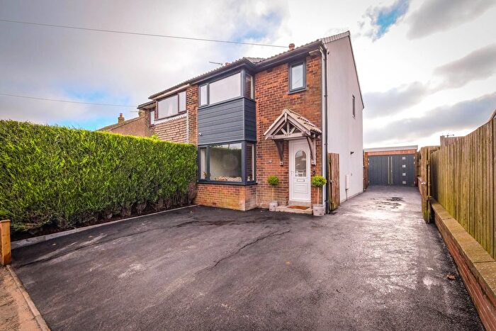 3 Bedroom Semi-Detached House For Sale In Middlecliff Drive, Crow Edge, S36