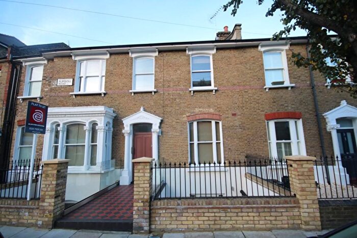 3 Bedroom Flat For Sale In Plimsoll Road, London, N4