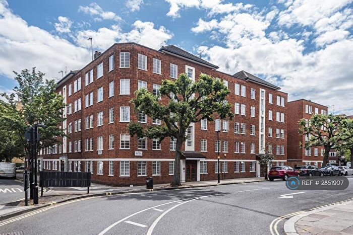 2 Bedroom Flat To Rent In Townshend Court, London, NW8