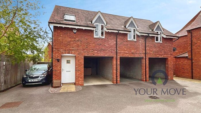 2 Bedroom Detached House For Sale In Cantley Road, Great Denham, Bedford, Bedfordshire, MK40