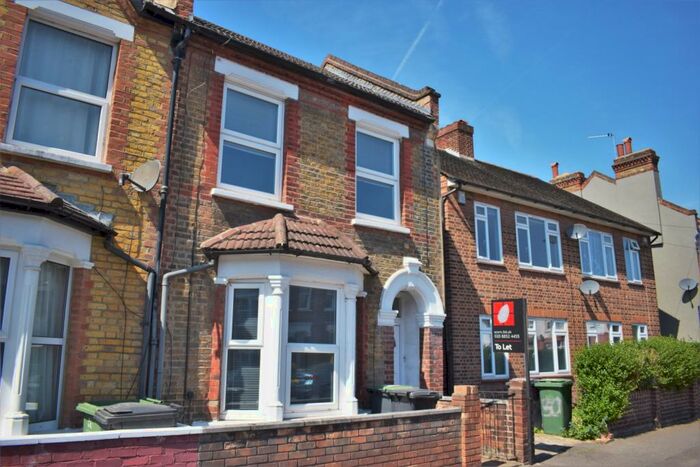 4 Bedroom Terraced House To Rent In Wearside Road London, SE13