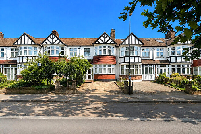 3 Bedroom Terraced House For Sale In South Norwood Hill, London, SE25