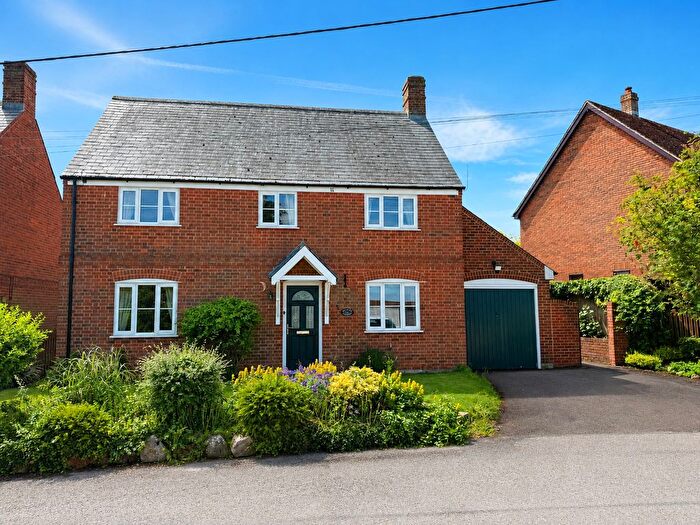 4 Bedroom Detached House For Sale In West End Lane, West End Lane, Bishopstone, Swindon, SN6