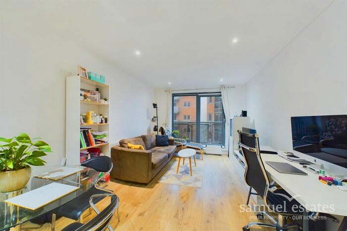 1 Bedroom Flat To Rent In Vista House, Colliers Wood, SW19