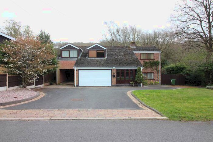 4 Bedroom Detached House For Sale In Lawnswood, Hunters Ride, DY7