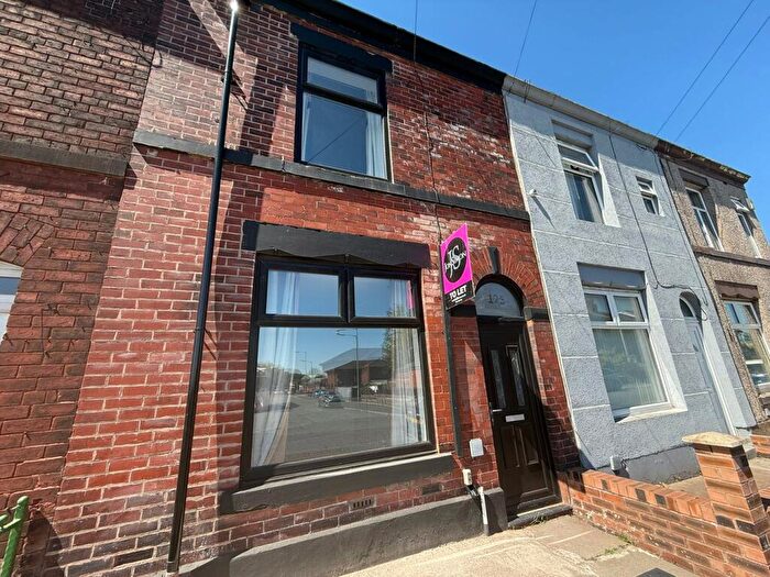 2 Bedroom Terraced House To Rent In Eton Hill Road, Radcliffe, Manchester, M26