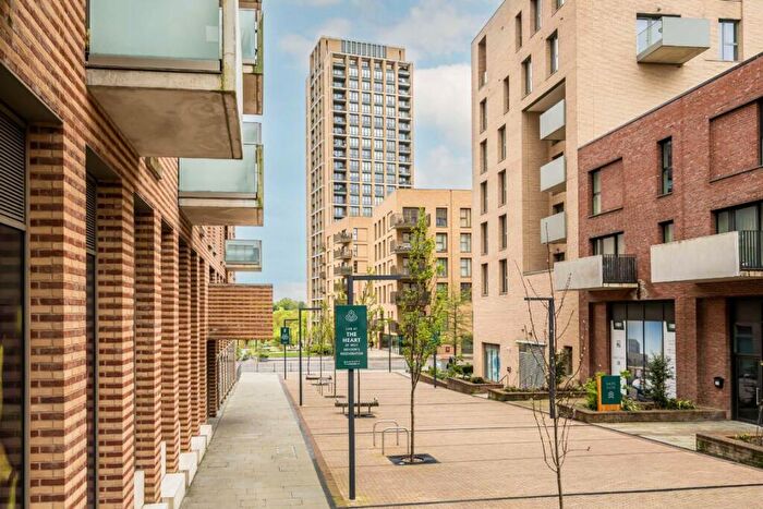 2 Bedroom Flat To Rent In Moorhen Drive, London, NW9