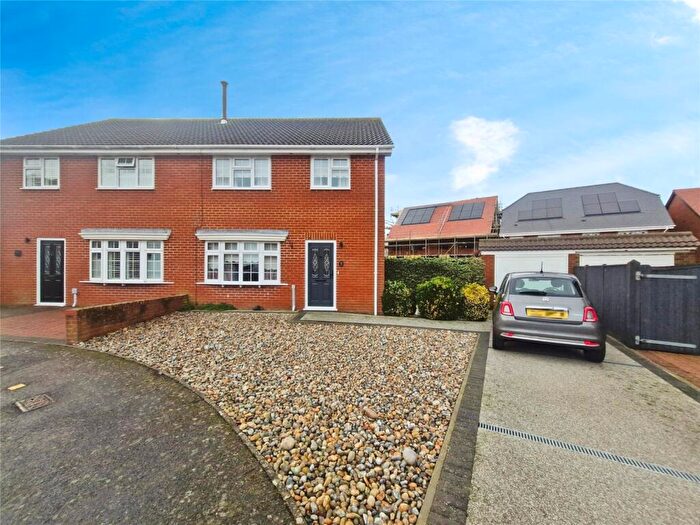 3 Bedroom Semi-Detached House For Sale In Matthews Close, Deal, Kent, CT14