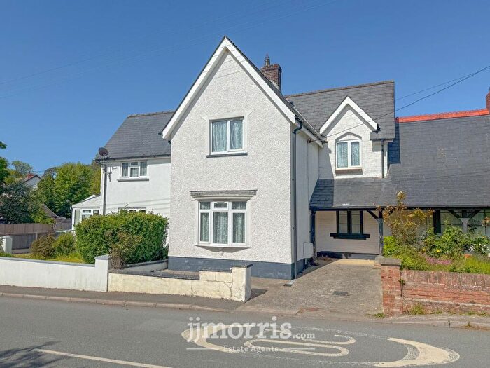 2 Bedroom Terraced House For Sale In Gwbert Road, Cardigan, SA43