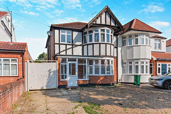 3 Bedroom Semi-Detached House To Rent In Abbotsbury Gardens, HA5