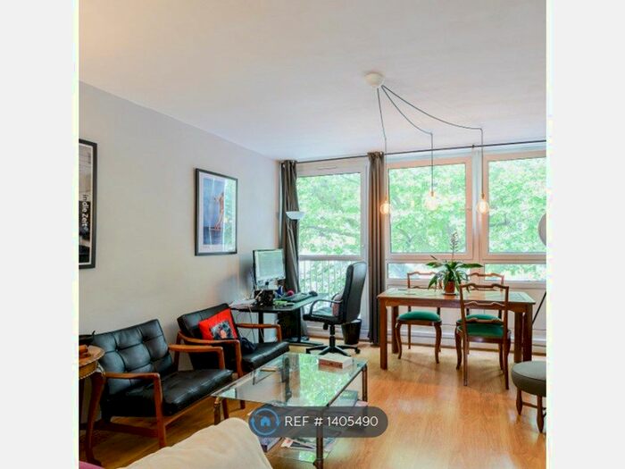 3 Bedroom Maisonette To Rent In Troutbeck, London, NW1