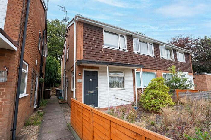 2 Bedroom Maisonette For Sale In Atherstone Close, Solihull, B90