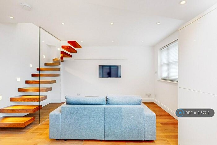 1 Bedroom Semi-Detached House To Rent In Lauriston Road, London, E9