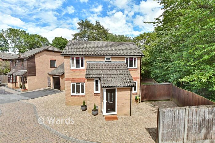 4 Bedroom Detached House For Sale In Sylvan Glade, Walderslade Woods, Chatham, Kent, ME5