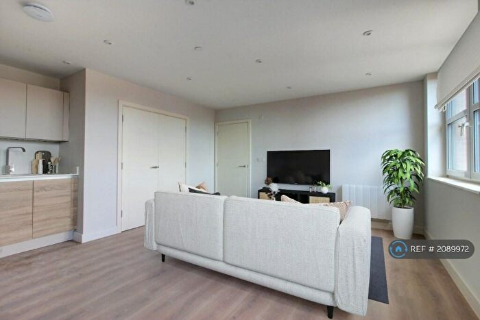 1 Bedroom Flat To Rent In Bournemouth House, Bournemouth, BH1