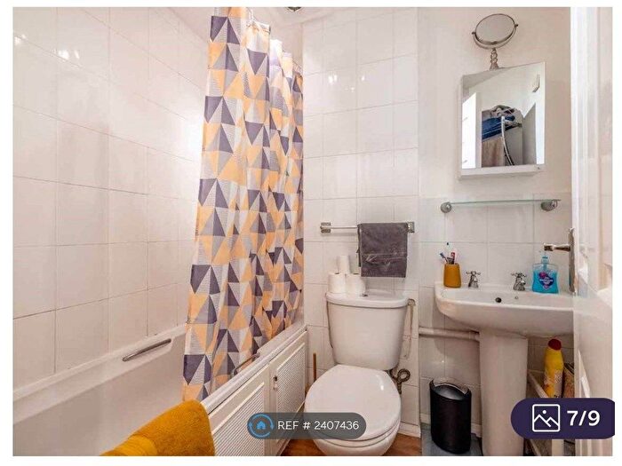 1 Bedroom Flat To Rent In Bridgewater Court, Slough, SL3