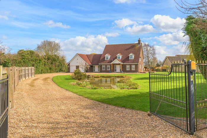 4 Bedroom Detached House For Sale In Cul De Sac, Stickford, PE22