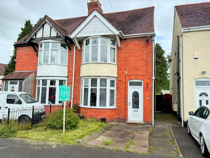 2 Bedroom Semi-Detached House To Rent In Beaumont Avenue, Hinckley, LE10