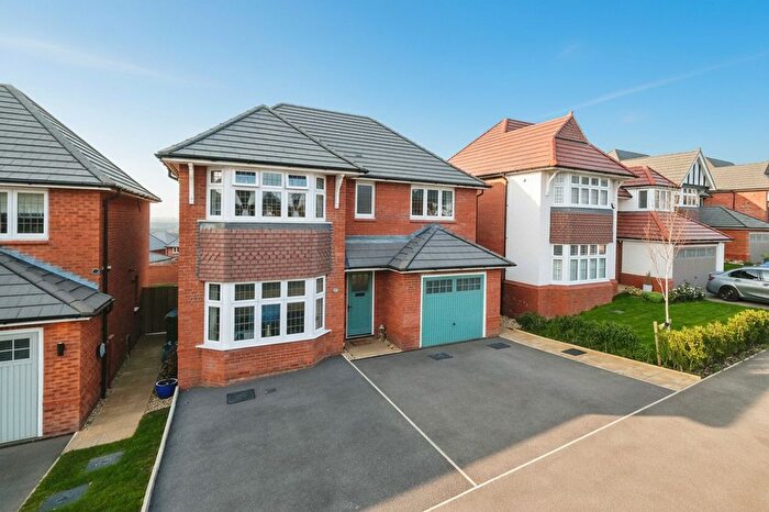 3 Bedroom Detached House For Sale In Lurtin Way, Daresbury, WA4