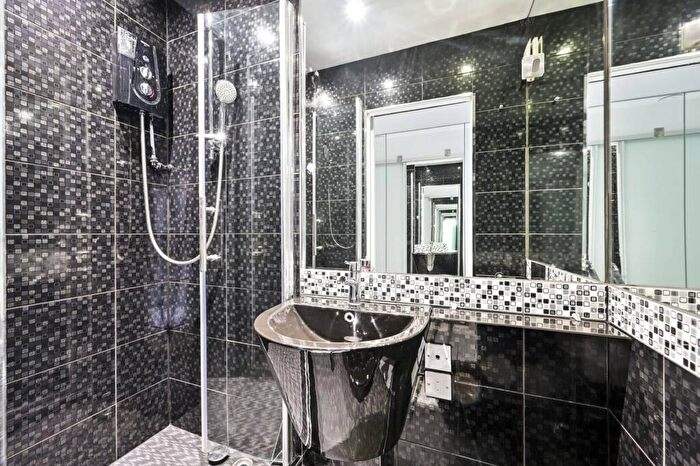 Studio To Rent In Gloucester Place, Marylebone, London, NW1