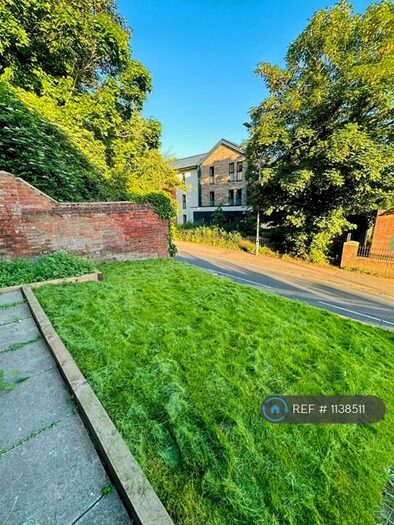 4 Bedroom Semi-Detached House To Rent In Handford Road, Ipswich, IP1