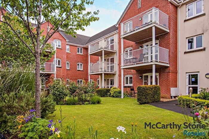1 Bedroom Flat For Sale In Squire Court, Raleigh Mead, South Molton, EX36