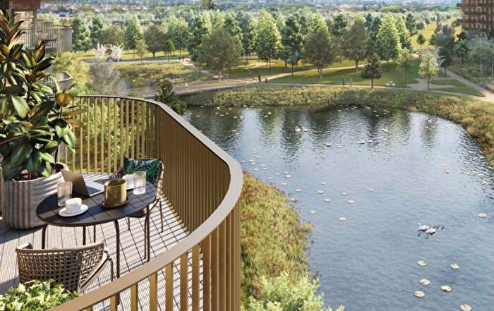 3 Bedroom Apartment To Rent In Waterlily Court, Kidbrooke Village, SE3