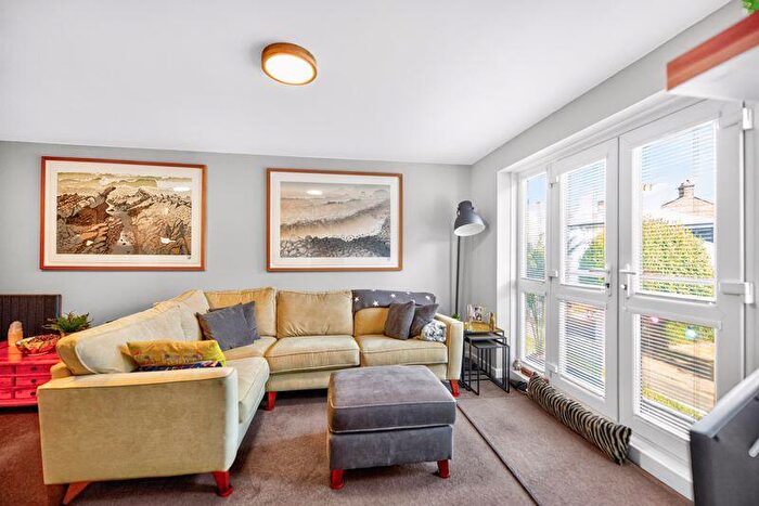 2 Bedroom Flat For Sale In Florence Road, Southsea, PO5