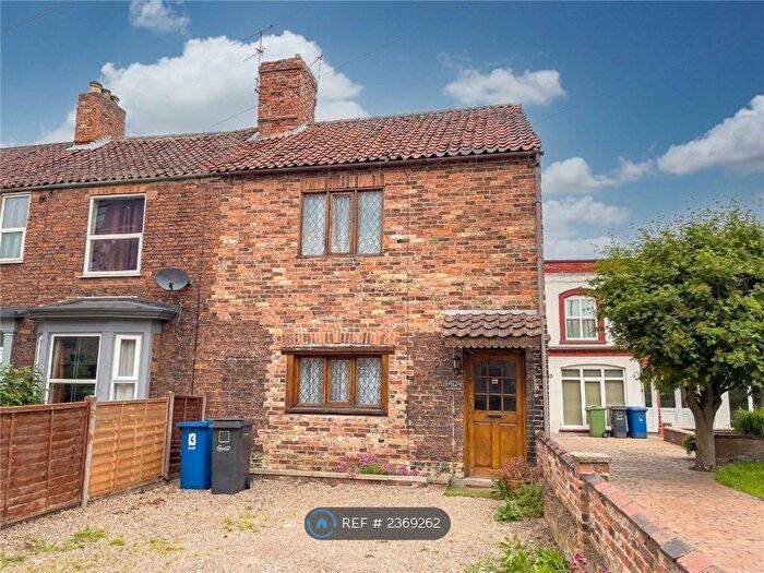 3 Bedroom End Of Terrace House To Rent In Spring Gardens, Gainsborough, DN21