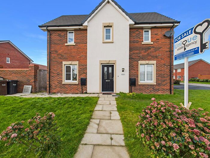 3 Bedroom Semi-Detached House For Sale In Chancel Drive, Warton, PR4